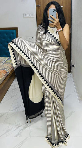 White Bindi Pallu Handcrafted Ajrakh Saree – Graceful Traditional Ethnic Wear for Women